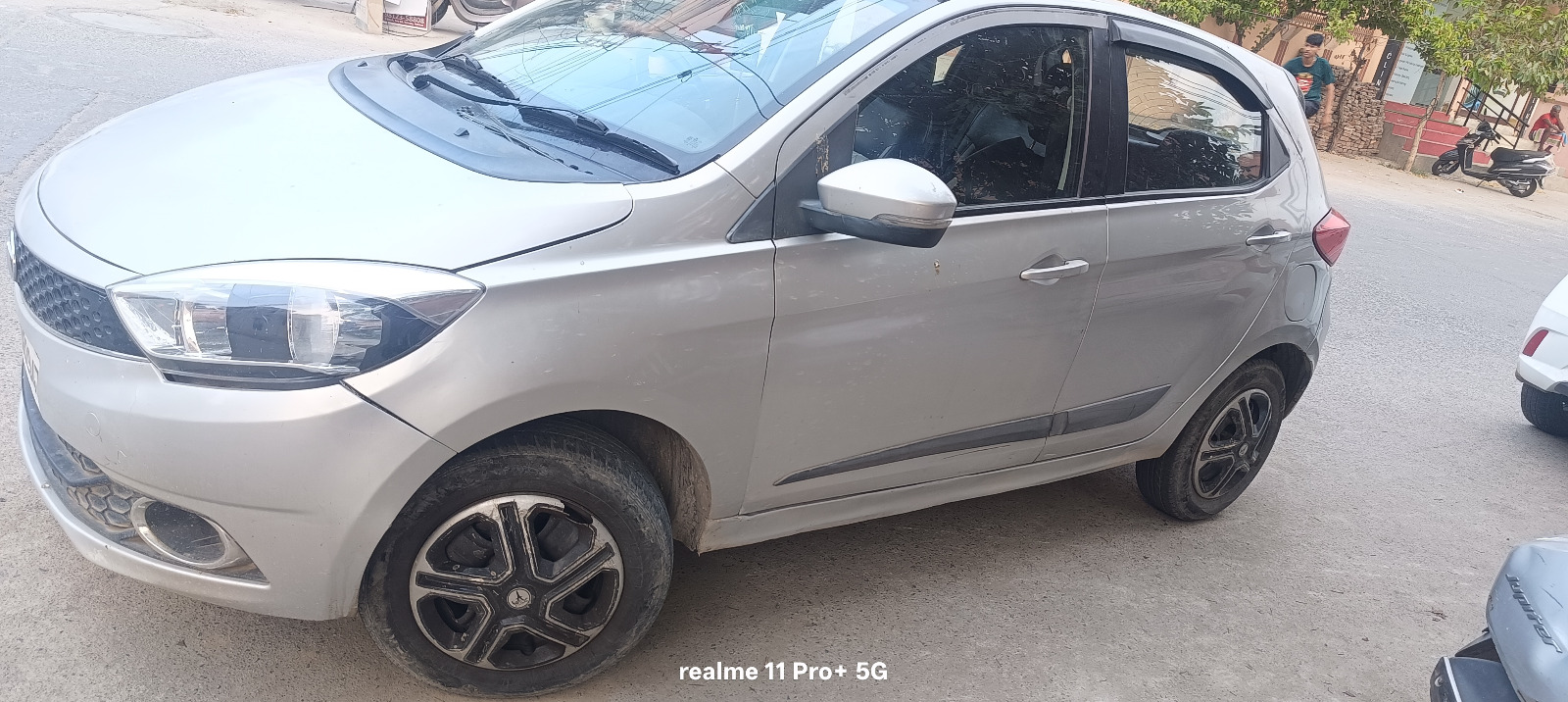 Tata Tiago(2016-2019) Revotron Xz